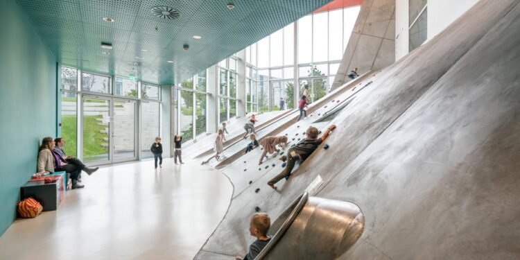 Interactive Design Engages Fun User Experiences