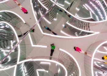 Experiential Art Influences on Multi-Sensory Encounters in Design